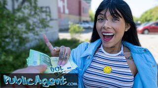Agent Athenea Rose from Colombia enjoys public sex scenes