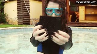 Perfection in French Brunette Heat - Emi Serene