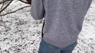 Wife enjoys public double cumshot in snowstorm with husband and friend / Messy follow-up