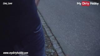 Horny🥵 amateur gets outdoor fuck from stranger